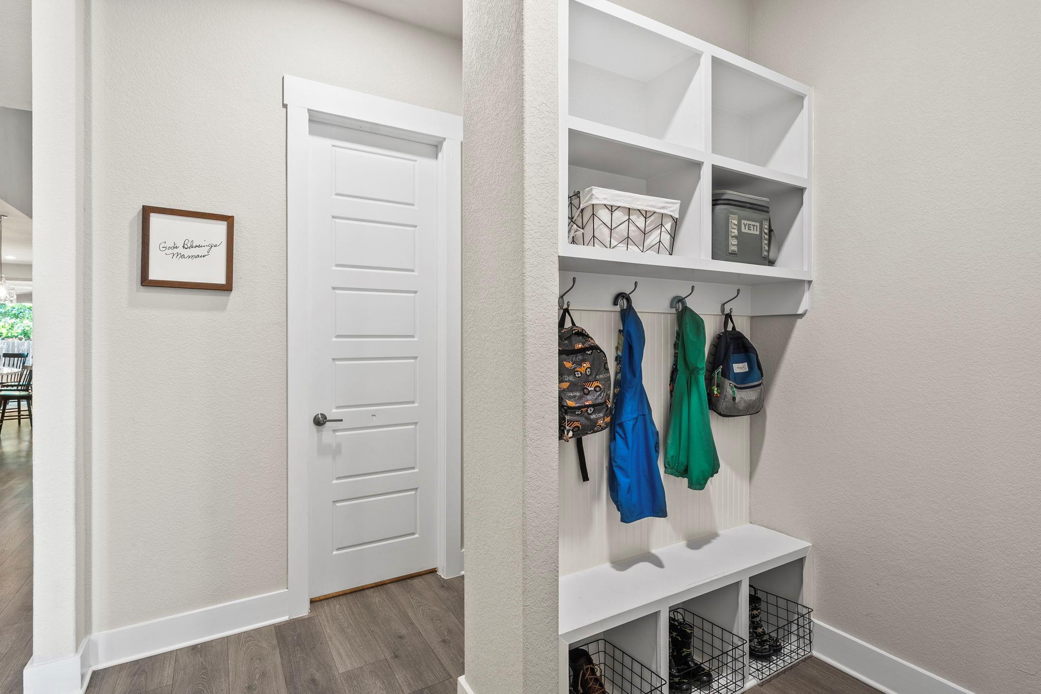 700 Whitetail Dr, Round Rock, TX 78681