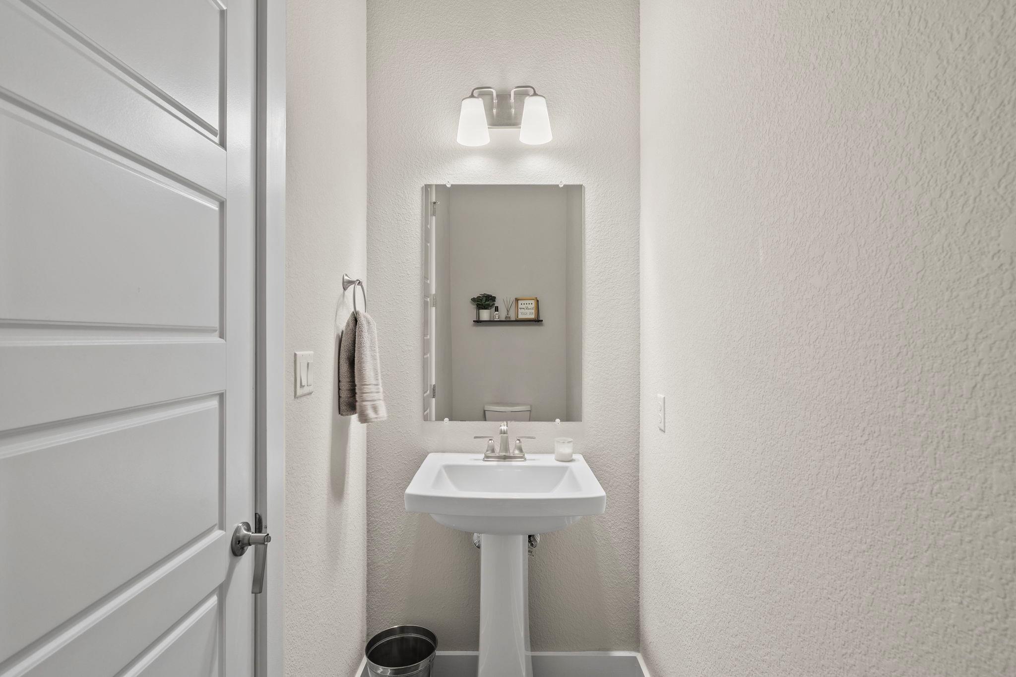 700 Whitetail Dr, Round Rock, TX 78681