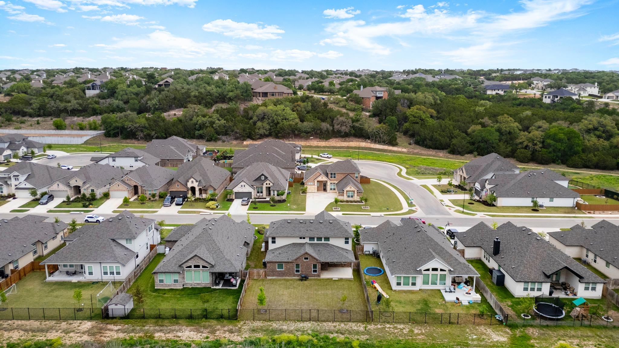 1420 Bermuda Dr, Georgetown, TX 78628