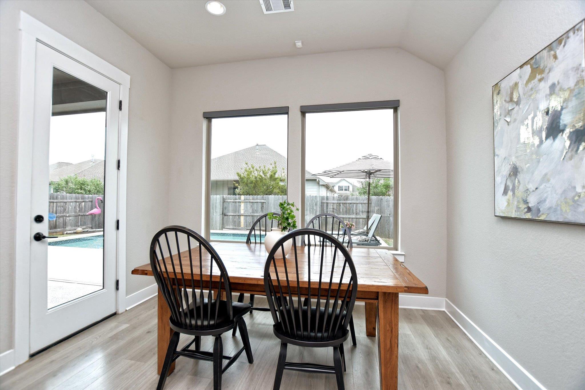 813 Whitetail Dr, Round Rock, TX 78681