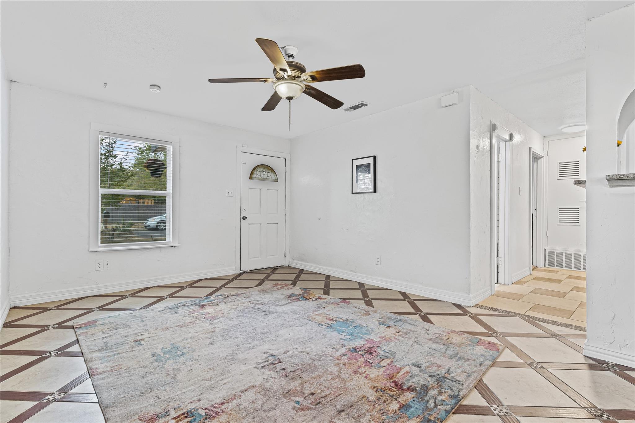 9104 Glenn Ln, Austin, TX 78753