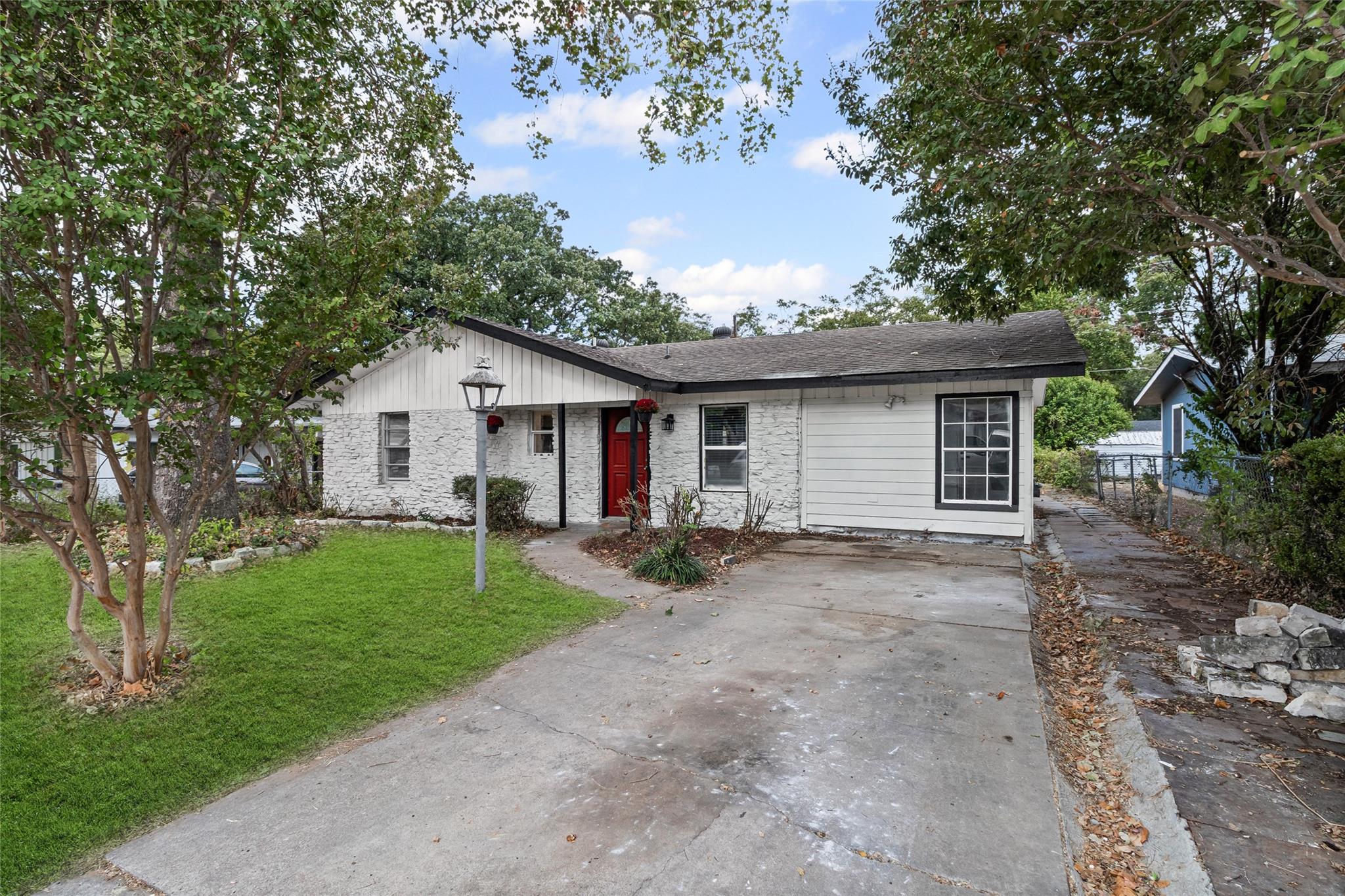 9104 Glenn Ln, Austin, TX 78753