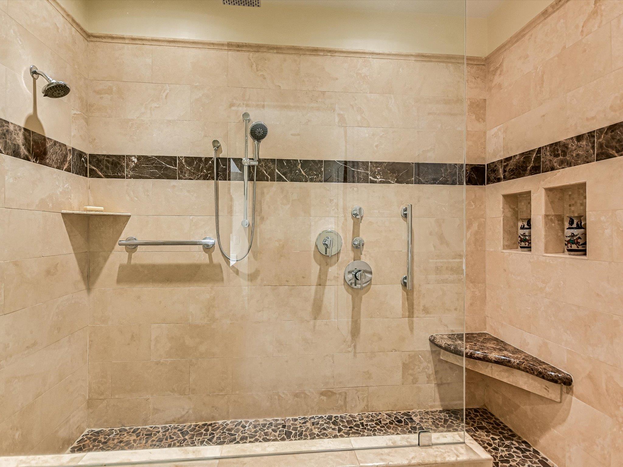 5603 Oakwood Cv # 212, Austin, TX 78731