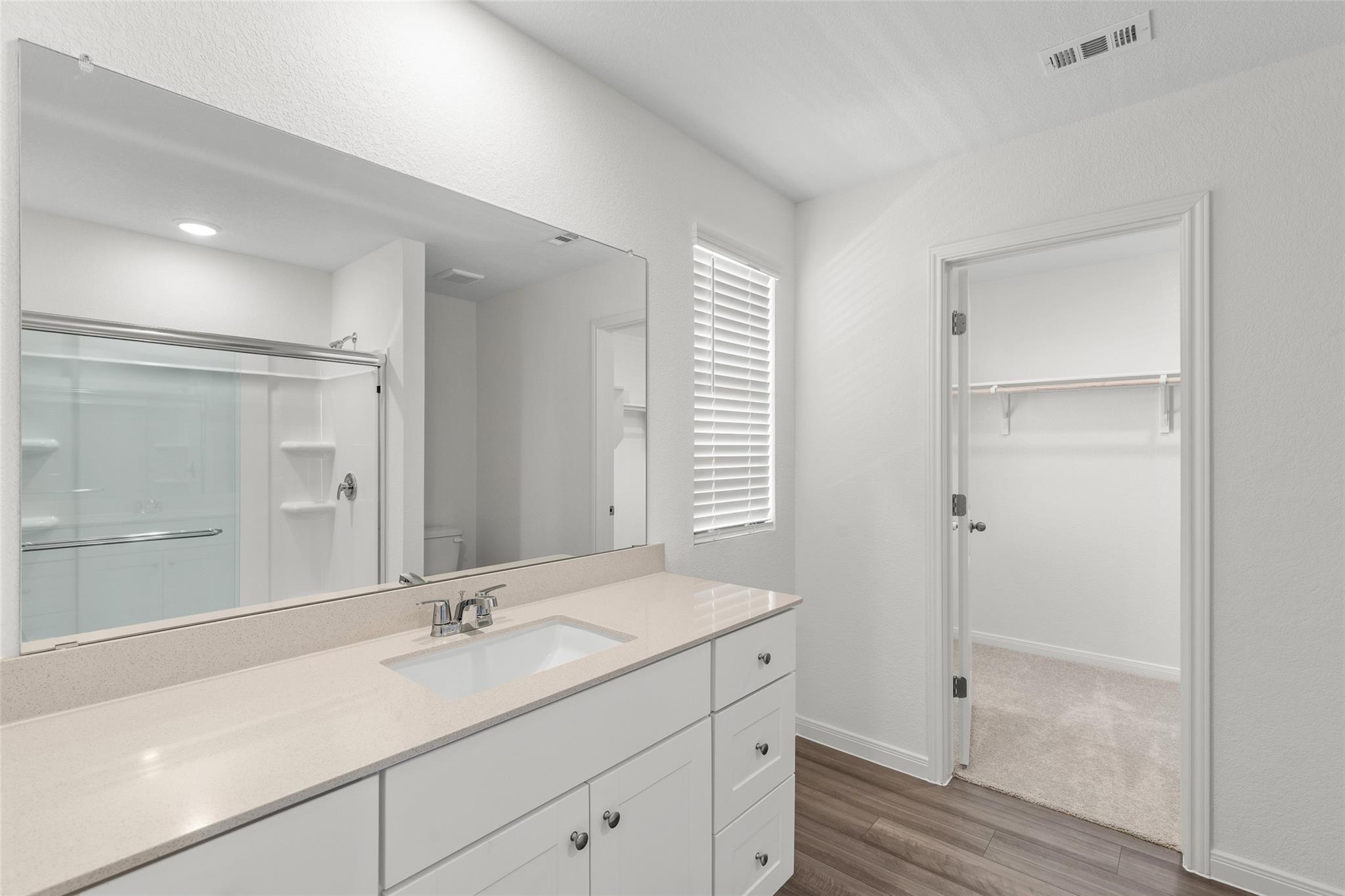 140 MULLEN Way, Taylor, TX 76574