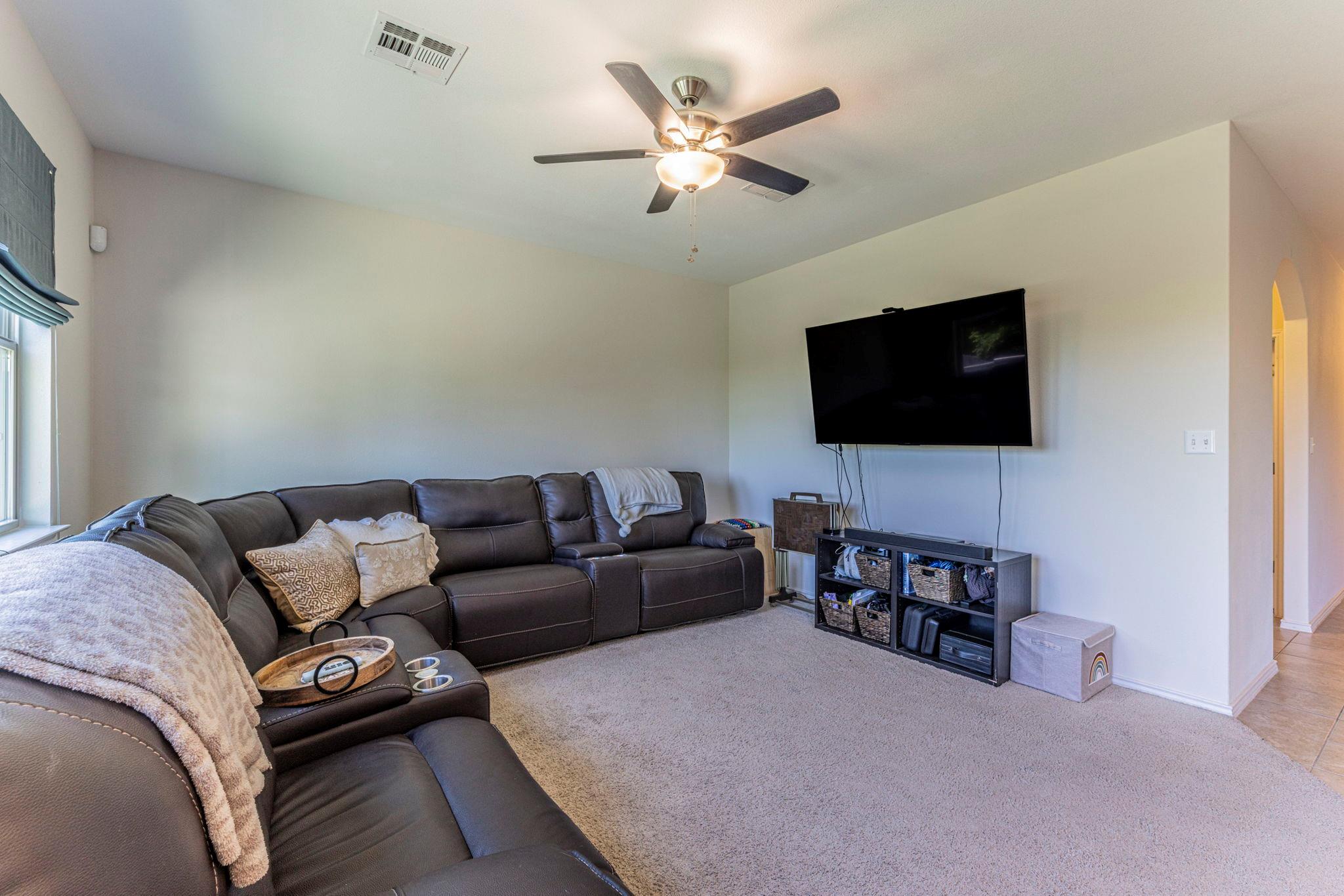 20205 Navarre Ter, Pflugerville, TX 78660