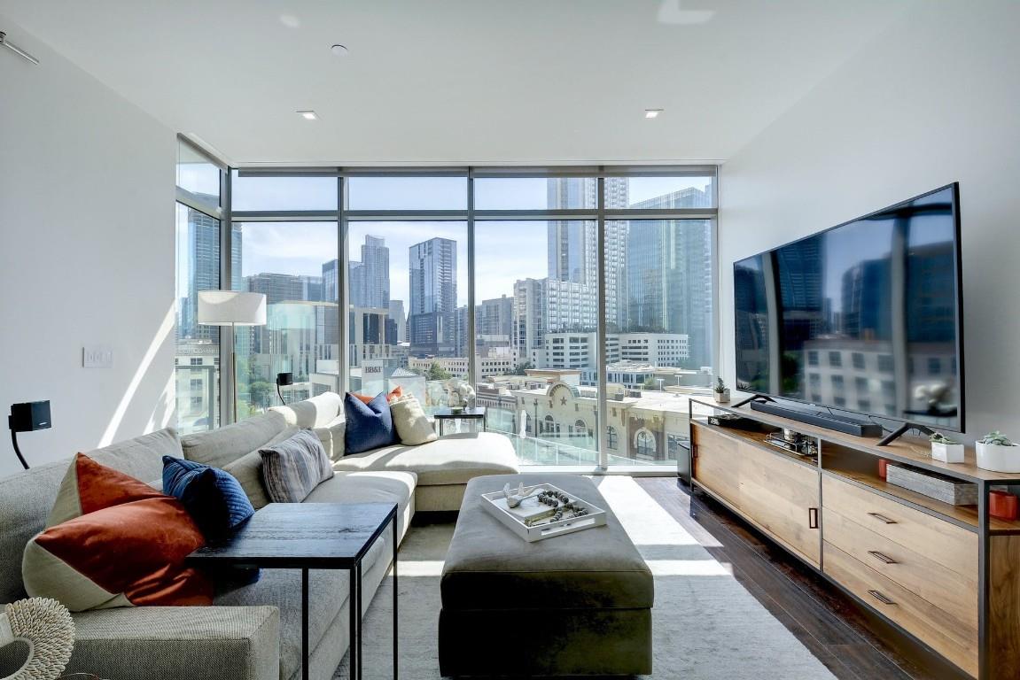 501 West Ave # 703, Austin, TX 78701