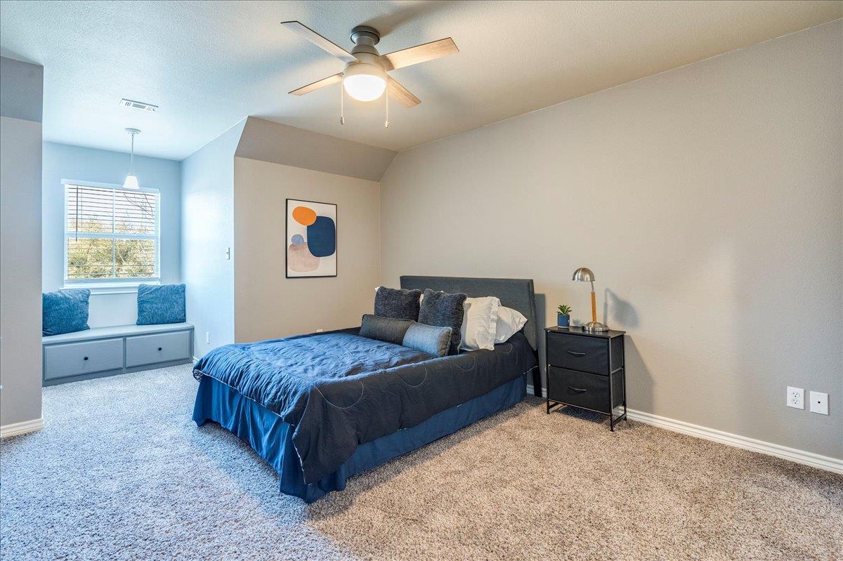 8301 Brewer Ln, Salado, TX 76571