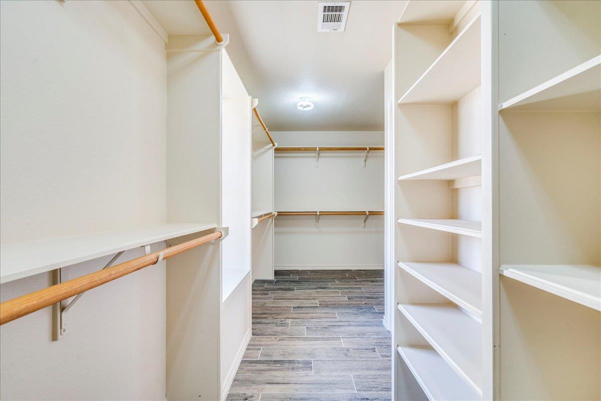 8301 Brewer Ln, Salado, TX 76571