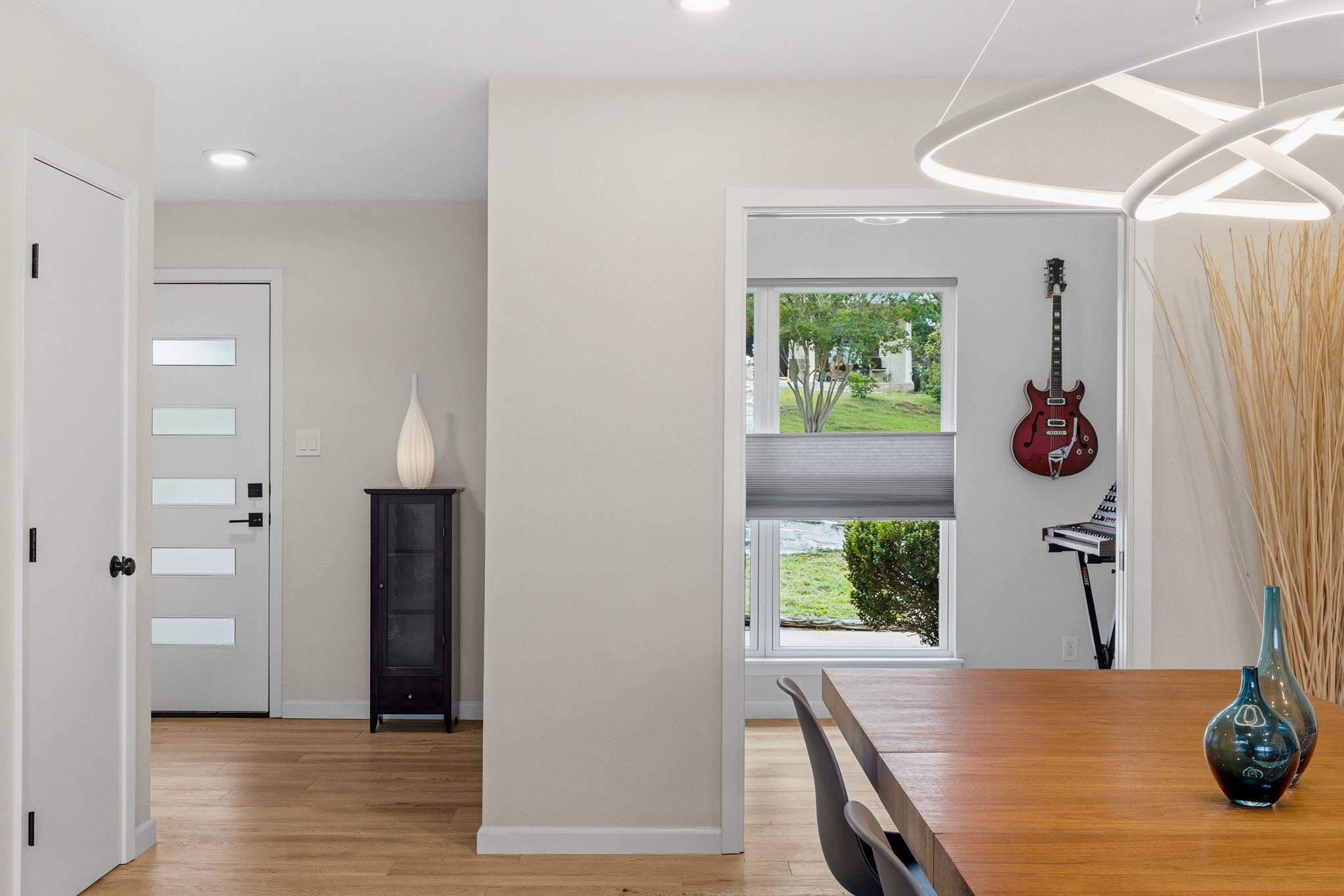 6207 Hyside Dr, Austin, TX 78723