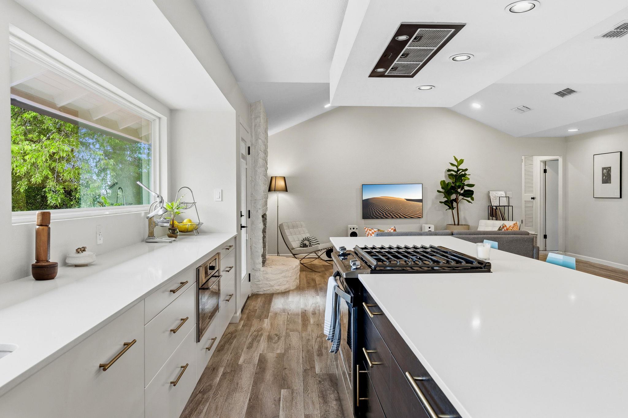 6207 Hyside Dr, Austin, TX 78723