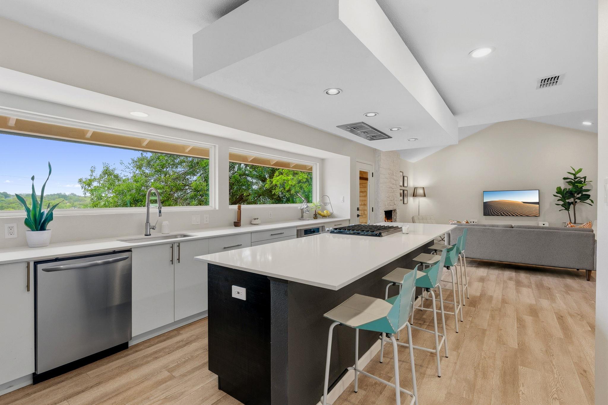 6207 Hyside Dr, Austin, TX 78723