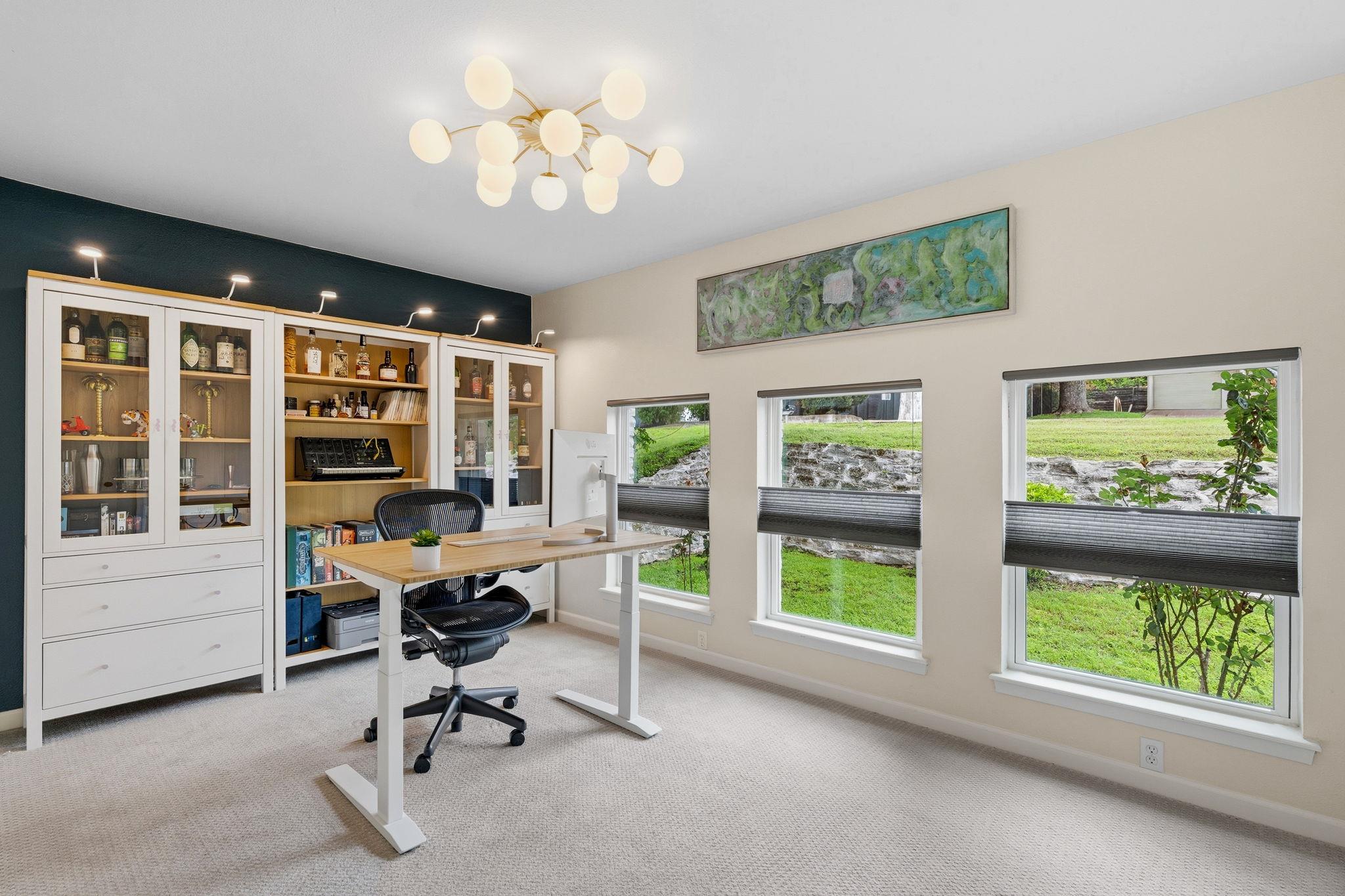 6207 Hyside Dr, Austin, TX 78723