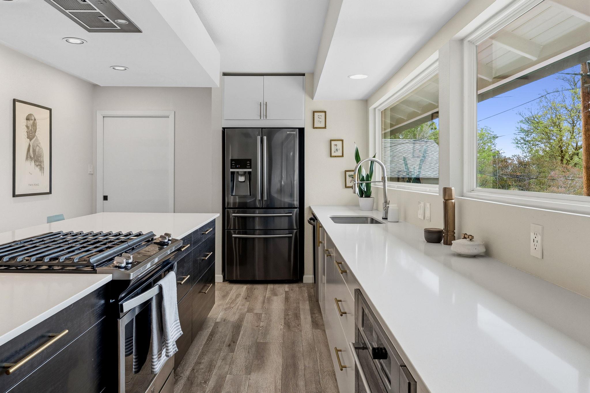 6207 Hyside Dr, Austin, TX 78723