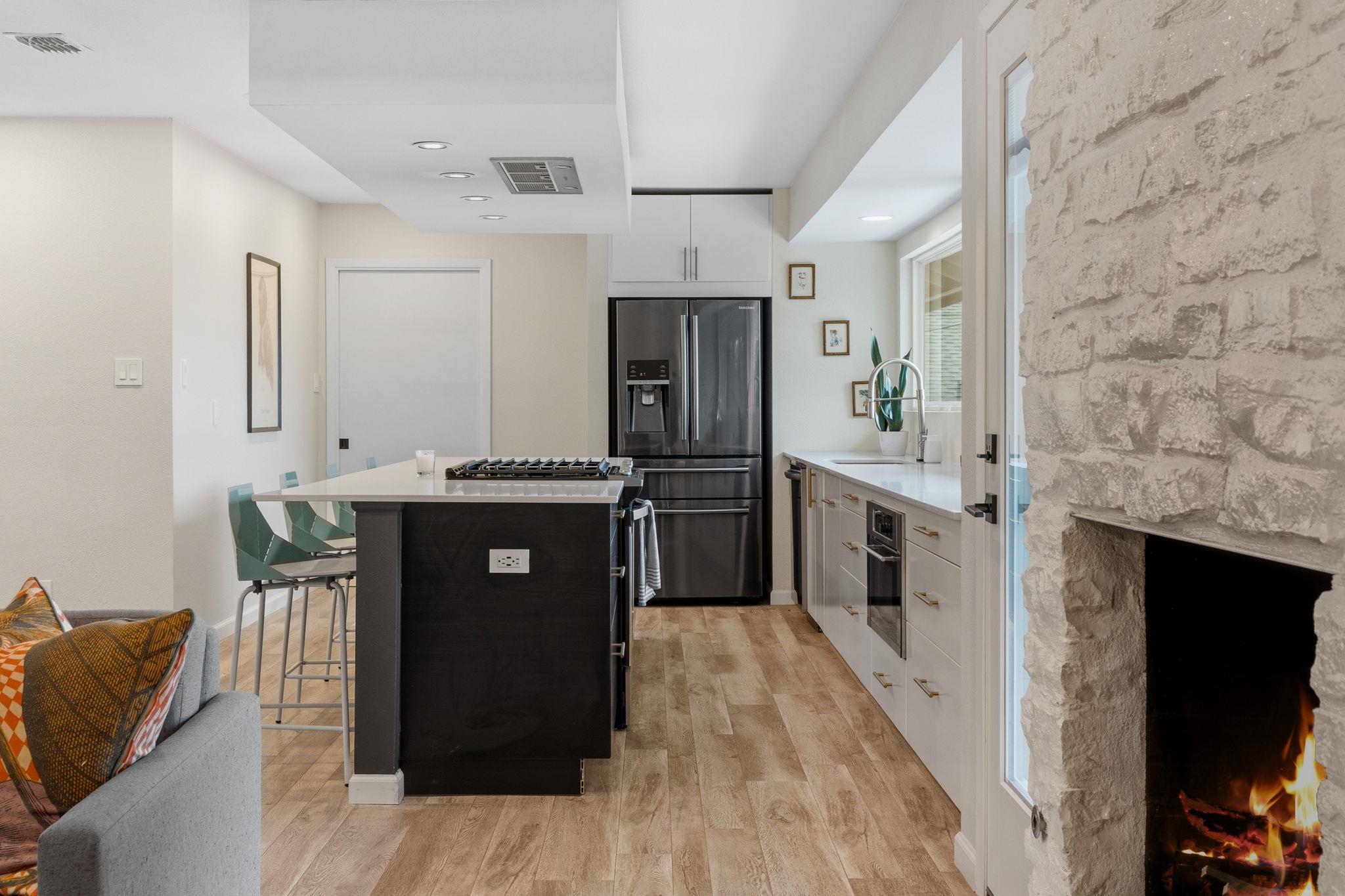 6207 Hyside Dr, Austin, TX 78723