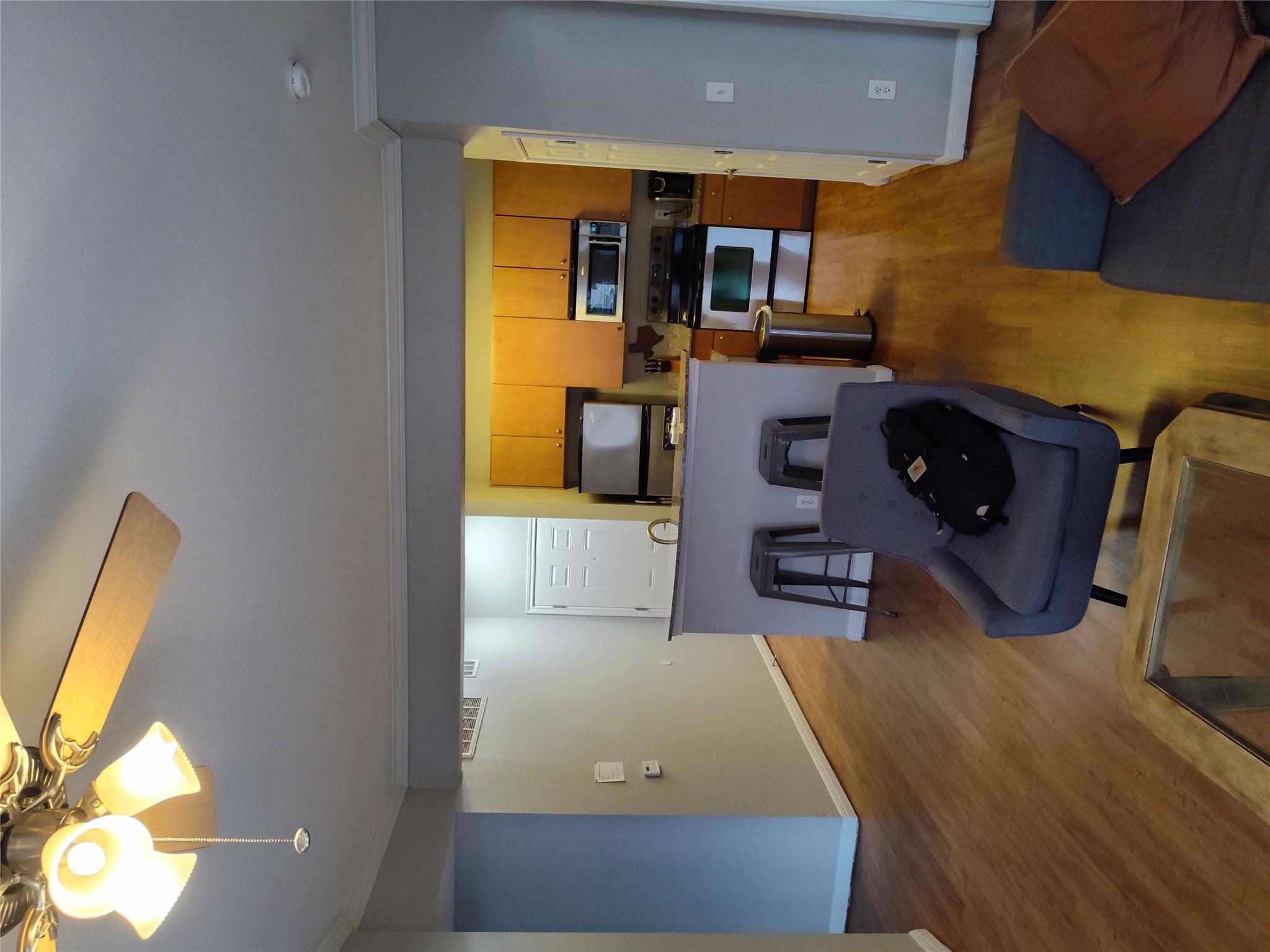 2502 Leon St # 304, Austin, TX 78705