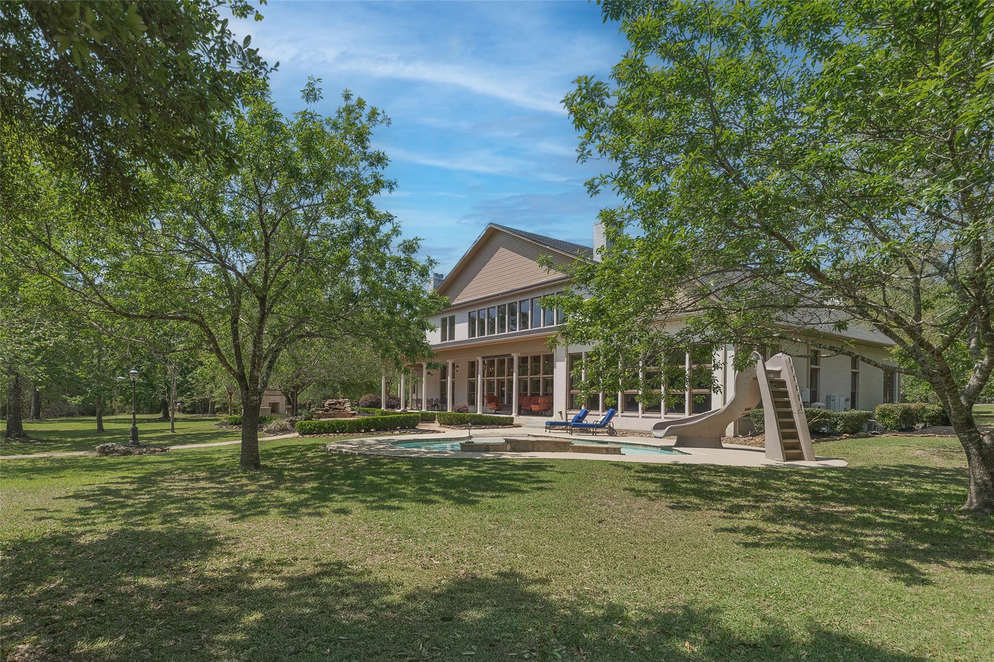 1815 Fm 82, Newton, TX 75956