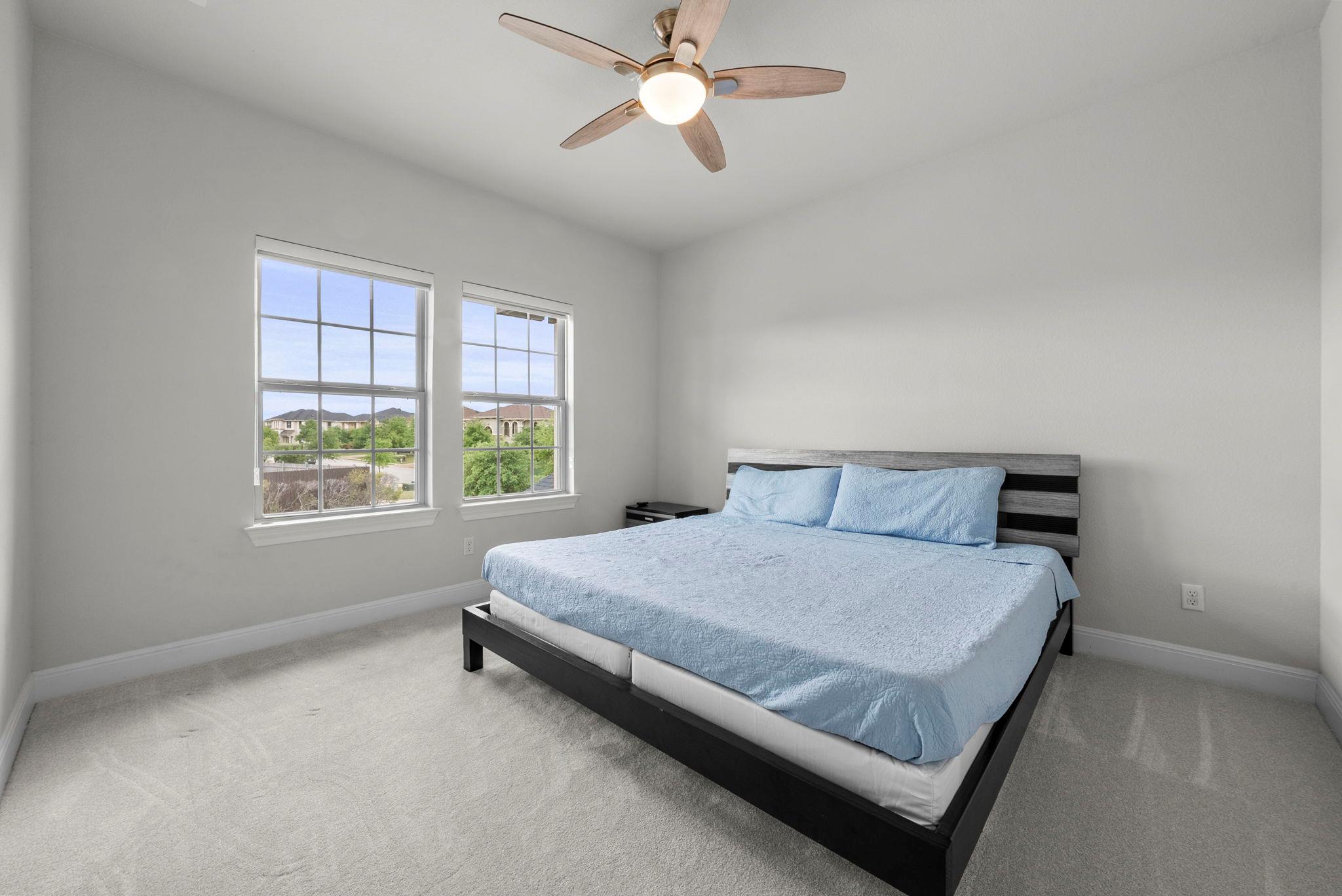 2504 Long Lasso Pass, Leander, TX 78641