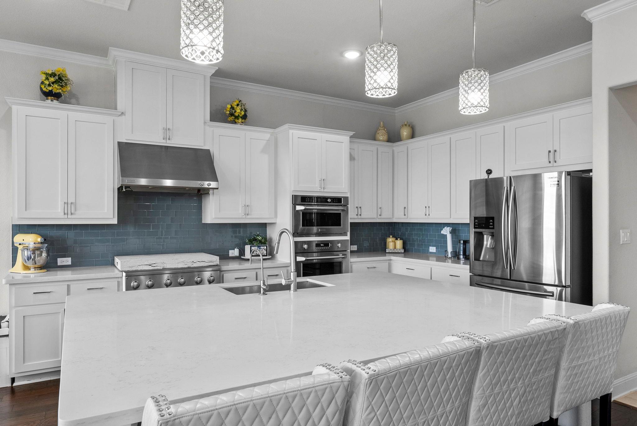 2504 Long Lasso Pass, Leander, TX 78641