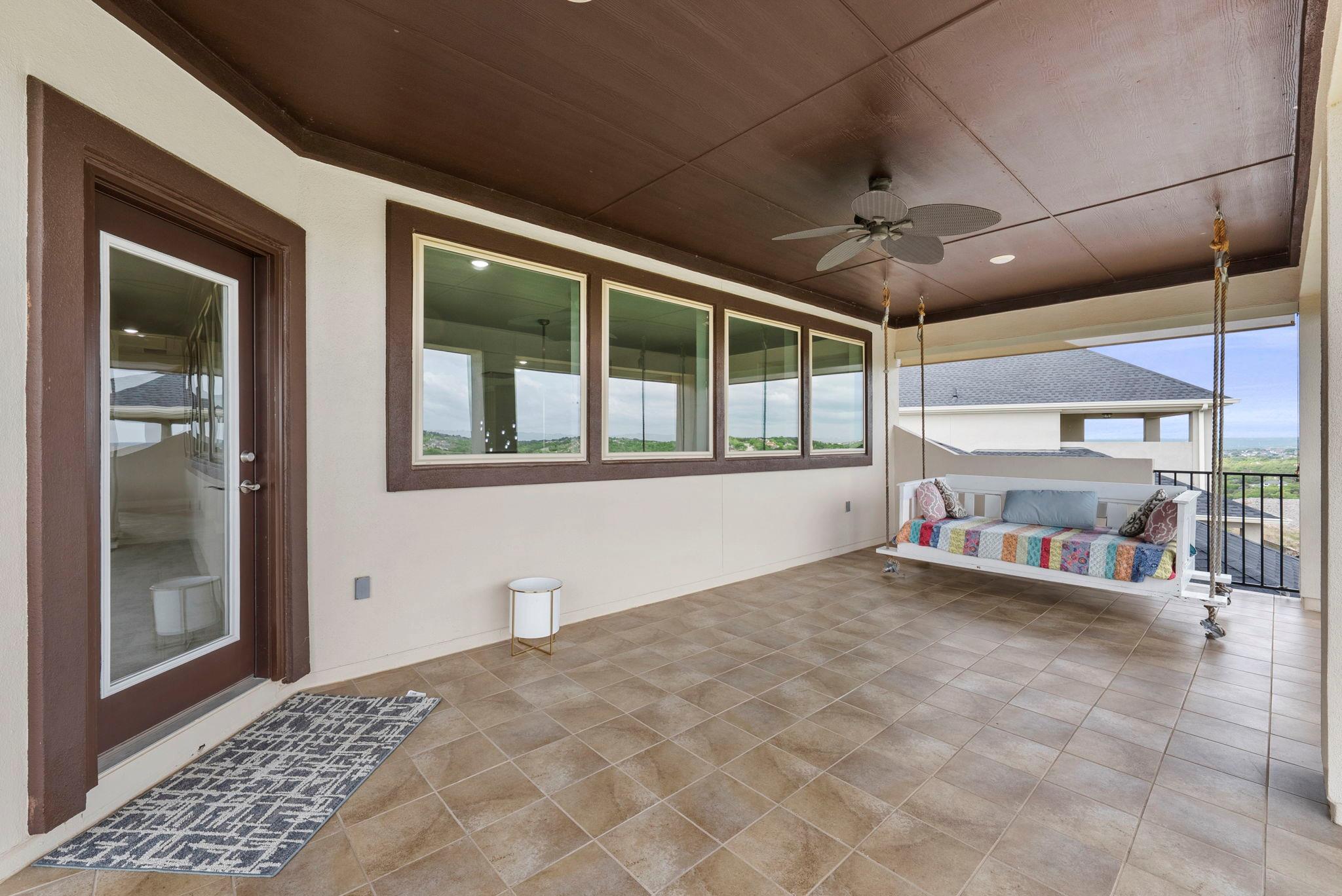 2504 Long Lasso Pass, Leander, TX 78641