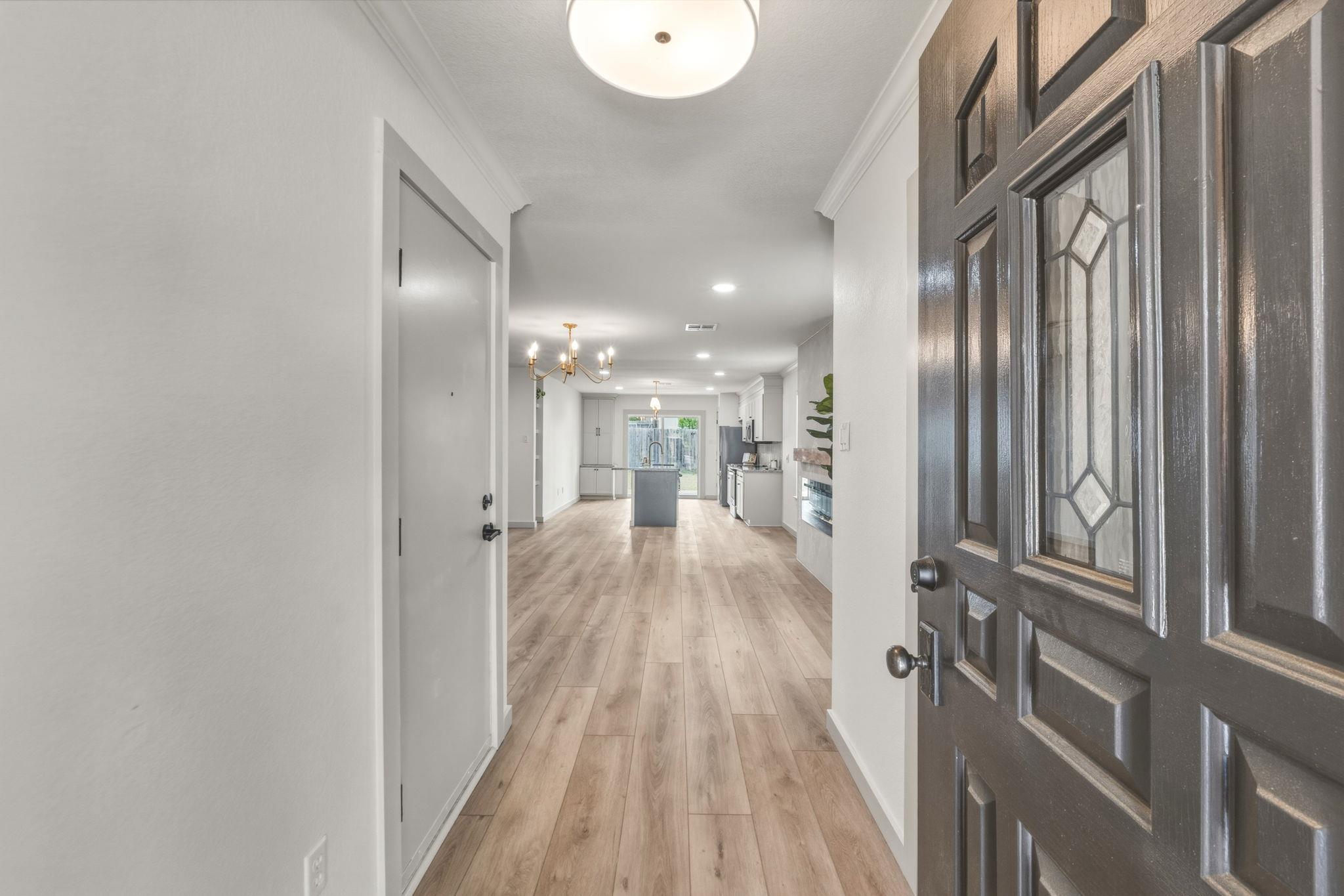 211 Banner Ave, Leander, TX 78641