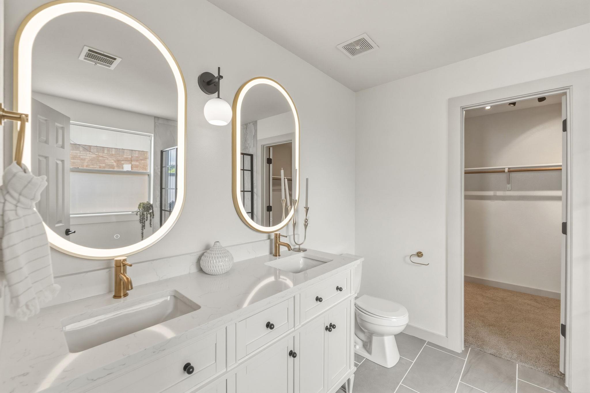 211 Banner Ave, Leander, TX 78641