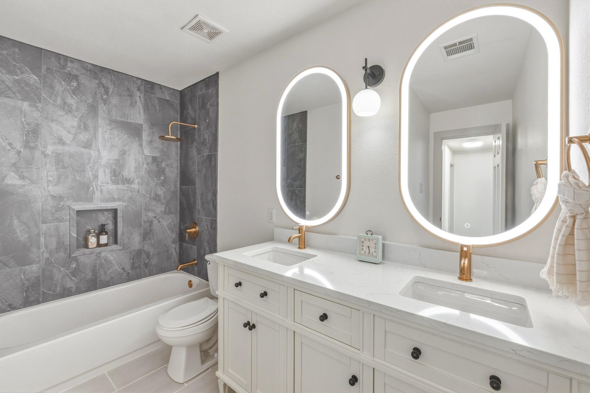 211 Banner Ave, Leander, TX 78641