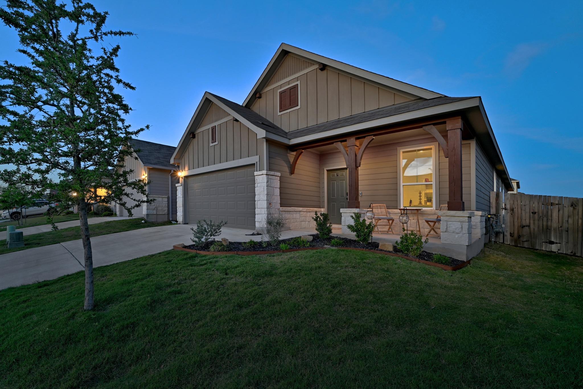 462 Tree Nut Loop, Buda, TX 78610