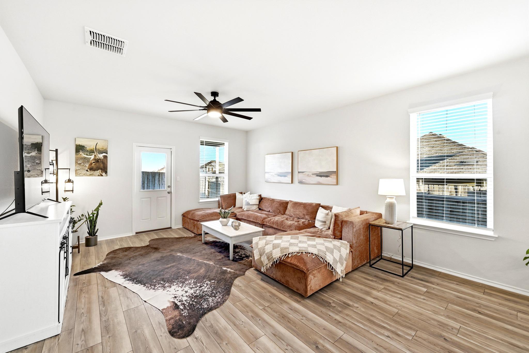 462 Tree Nut Loop, Buda, TX 78610