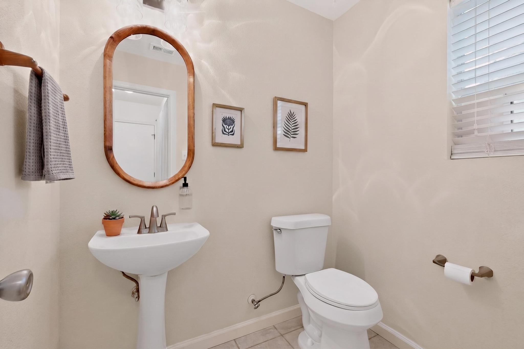 16704 Shipshaw River Cv, Leander, TX 78641