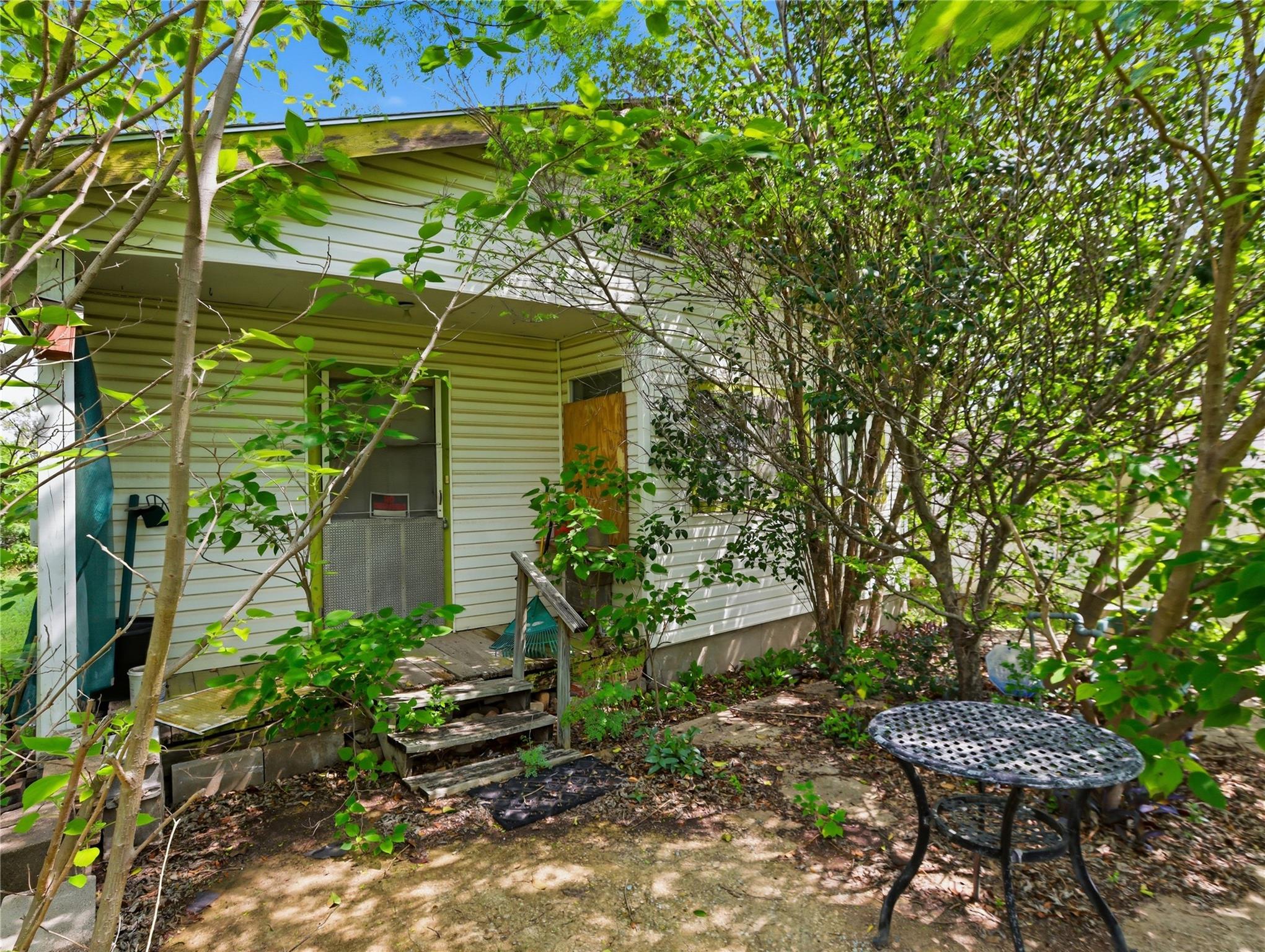 107 Castillo St, Kyle, TX 78640