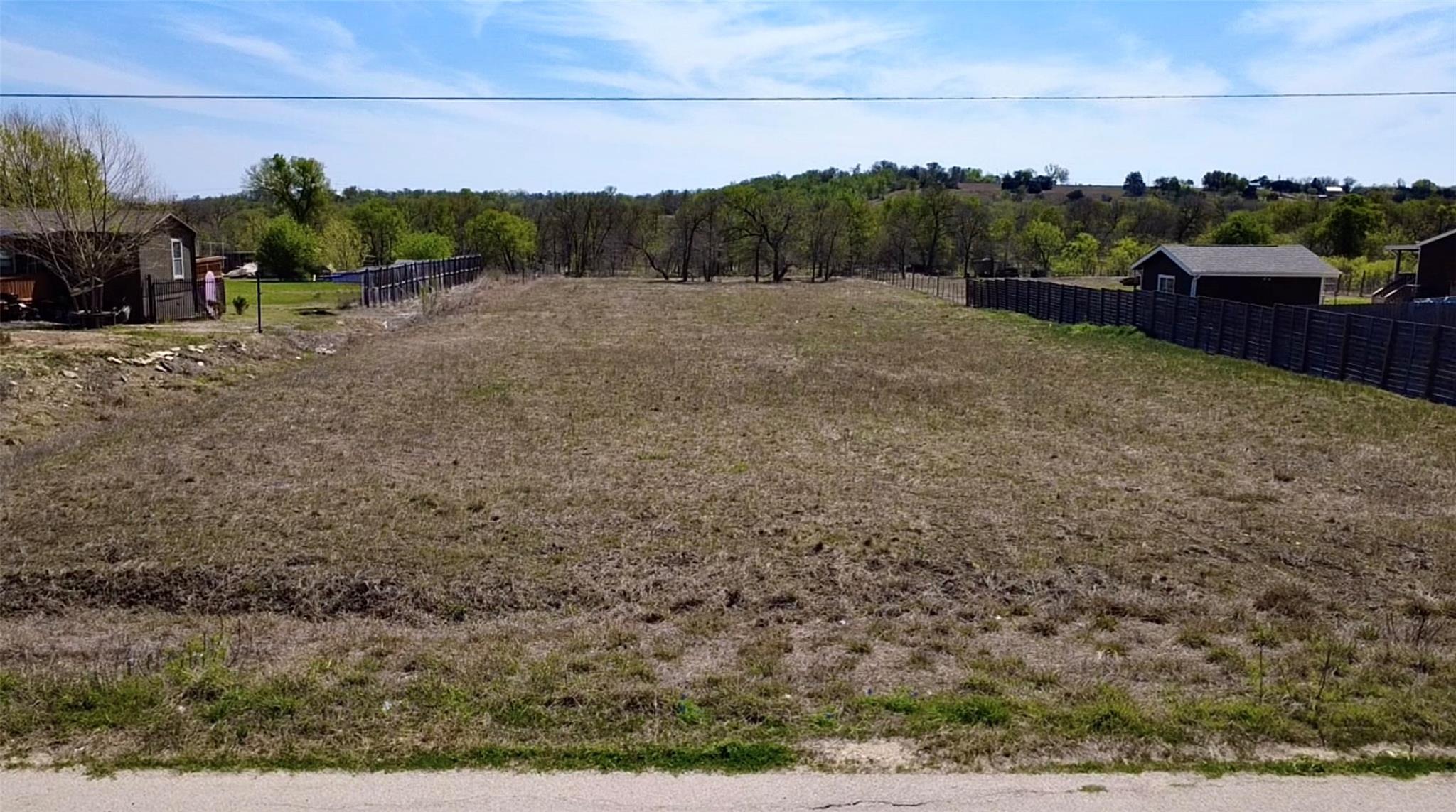 310 Rancho Linda Dr, Lockhart, TX 78644