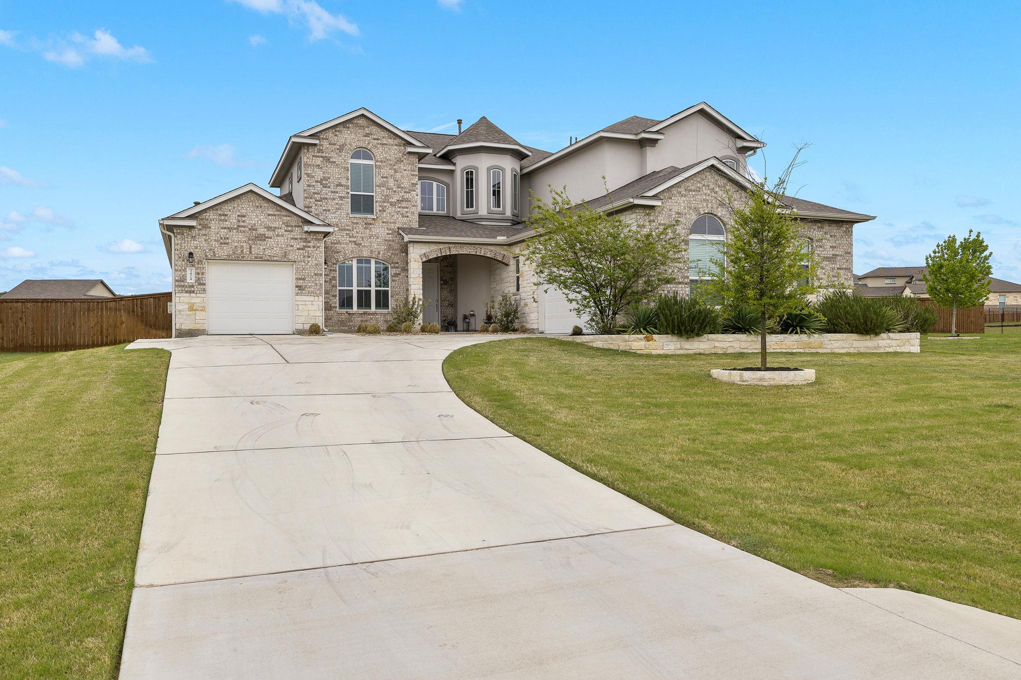 3424 Twinspur St, Leander, TX 78641