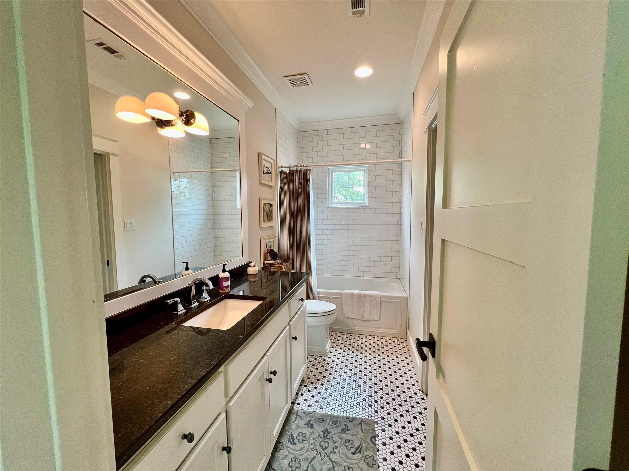 2908 Flite Acres Rd, Wimberley, TX 78676