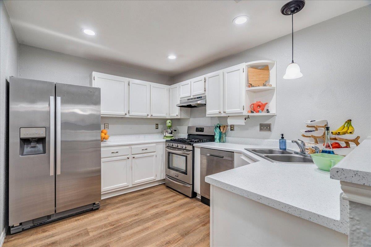 504 Egger Ct, Round Rock, TX 78664