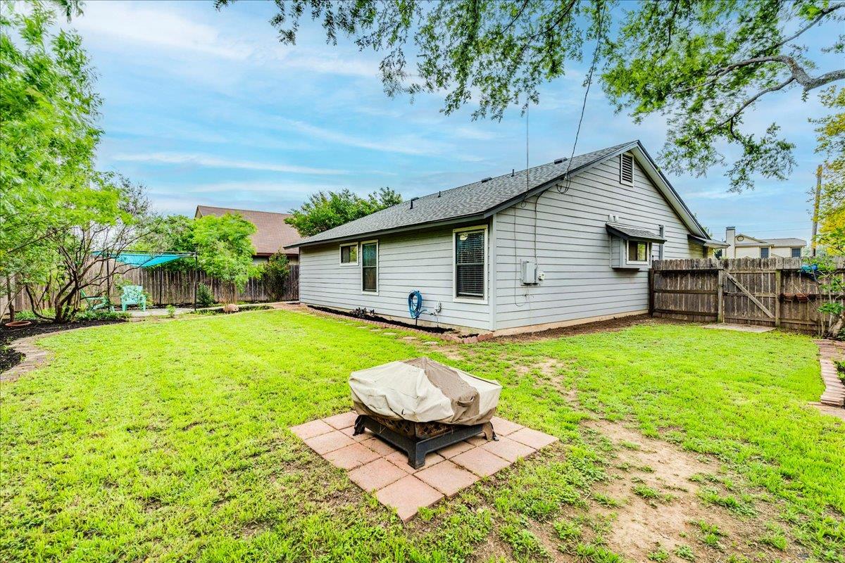 504 Egger Ct, Round Rock, TX 78664