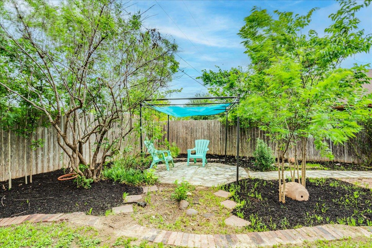 504 Egger Ct, Round Rock, TX 78664