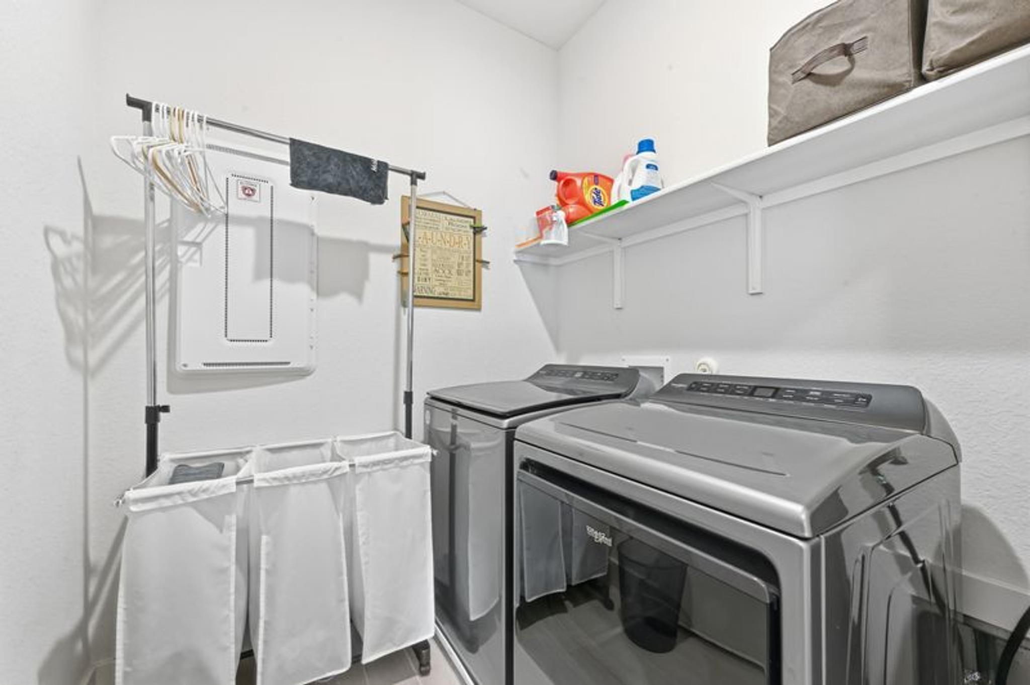 425 Purple Heart Dr, Buda, TX 78610