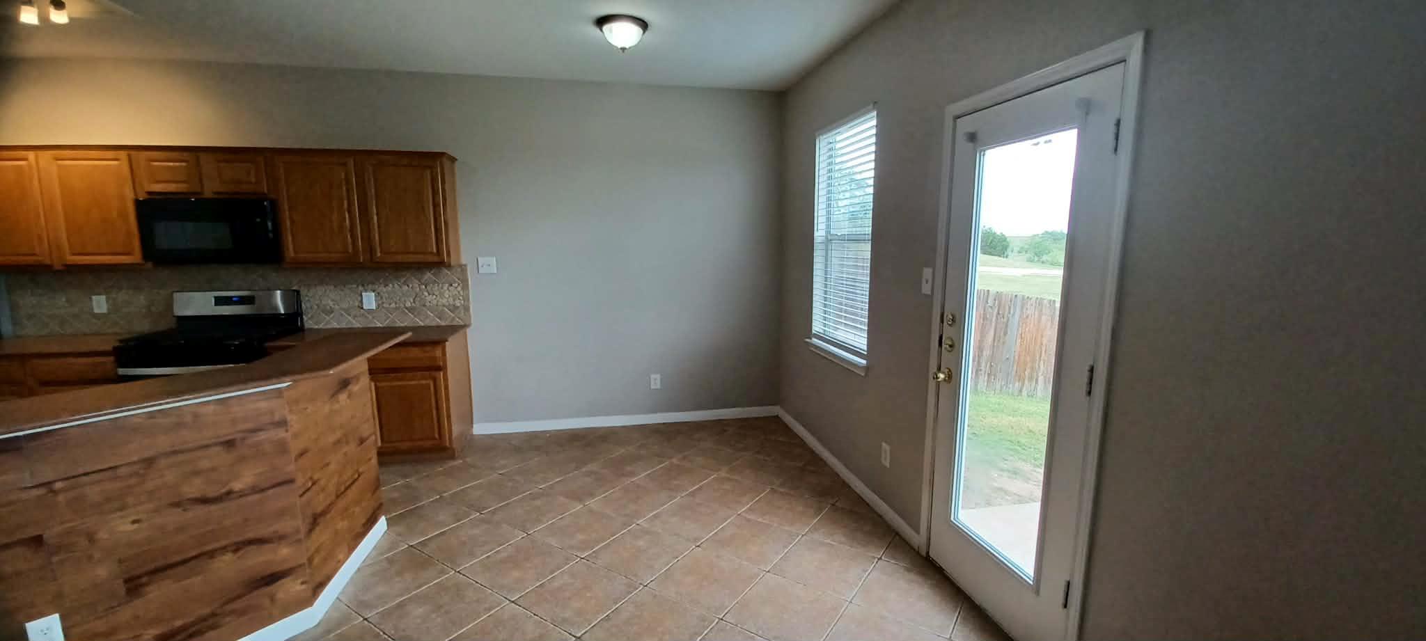 1113 Middle Brook Dr, Leander, TX 78641