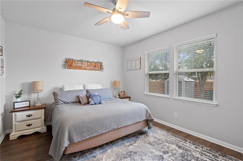 504 Cinnamon Teal Ln, Leander, TX 78641