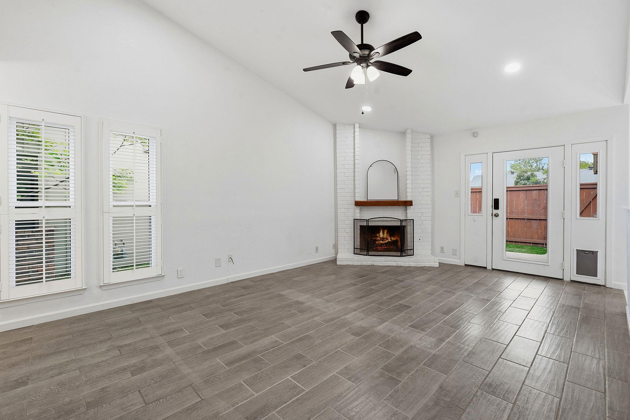 1701 W Braker Ln # A, Austin, TX 78758