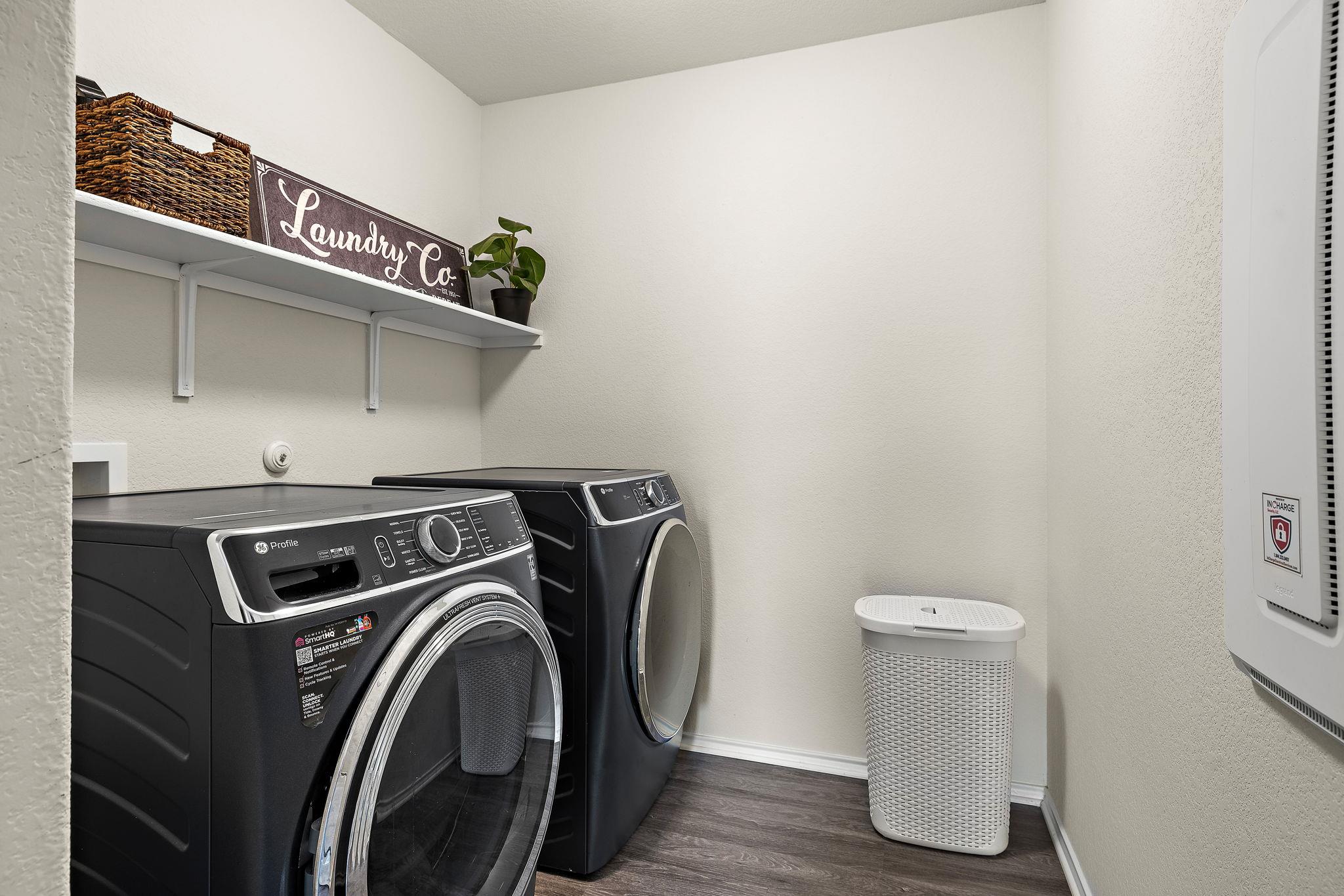 241 La Dera Dr, Liberty Hill, TX 78642