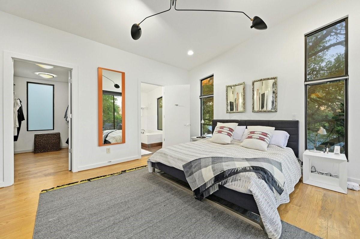 1402 Alta Vista Ave, Austin, TX 78704