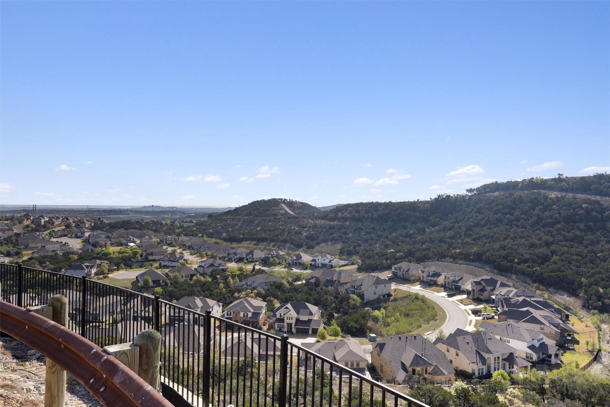 51 Maybury Way, Lakeway, TX 78738