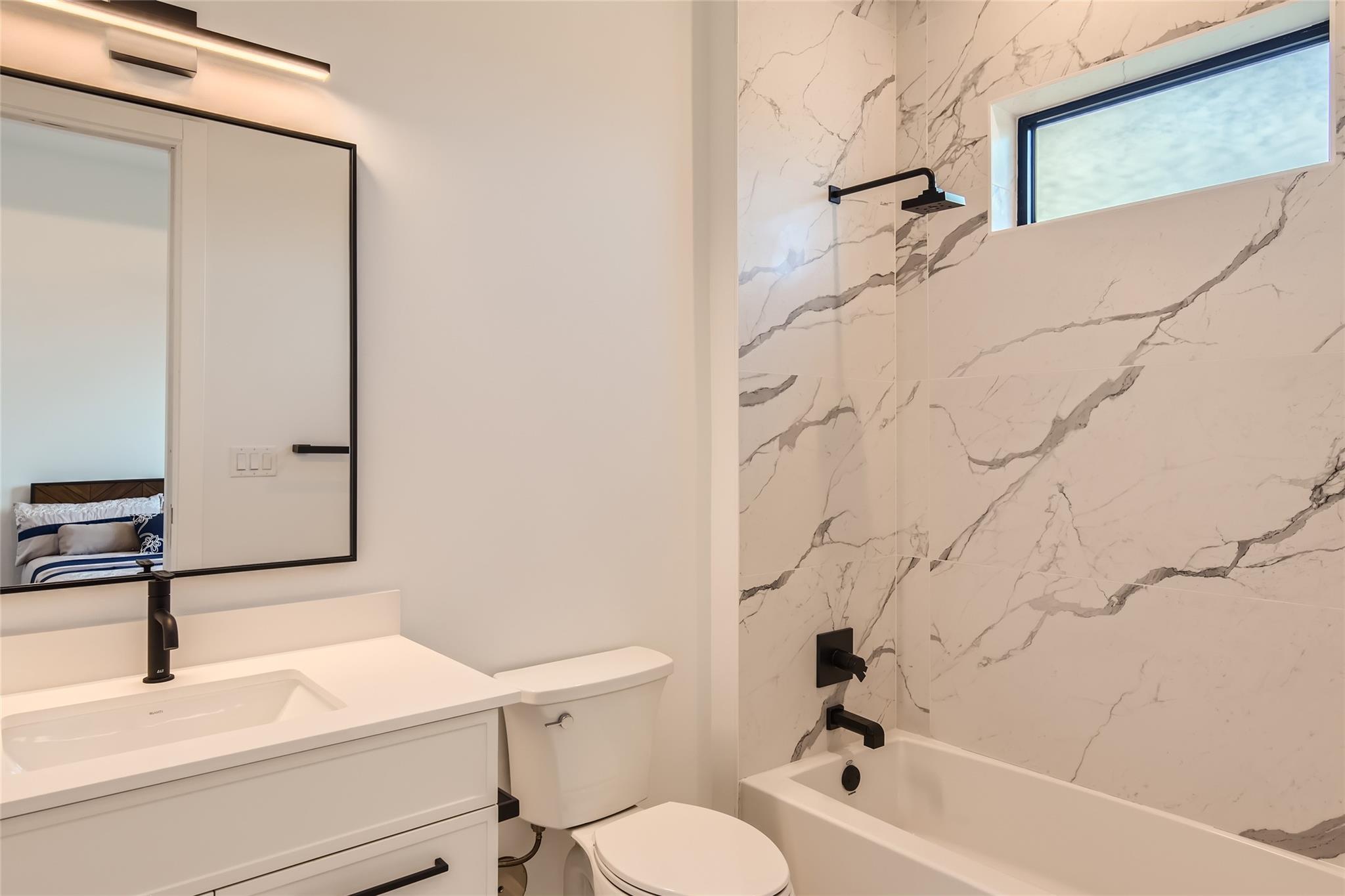 8701 Rollins Dr, Austin, TX 78738