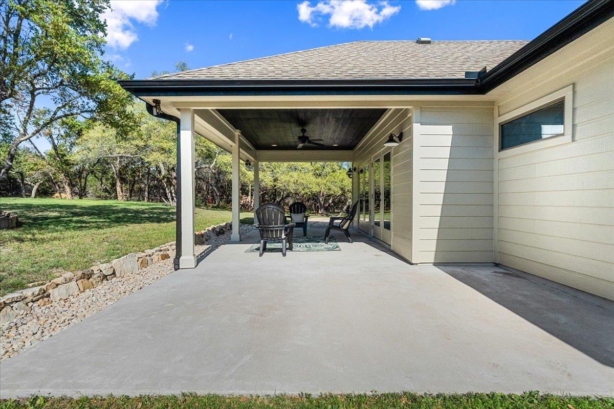 10621 W Cave Loop, Dripping Springs, TX 78620