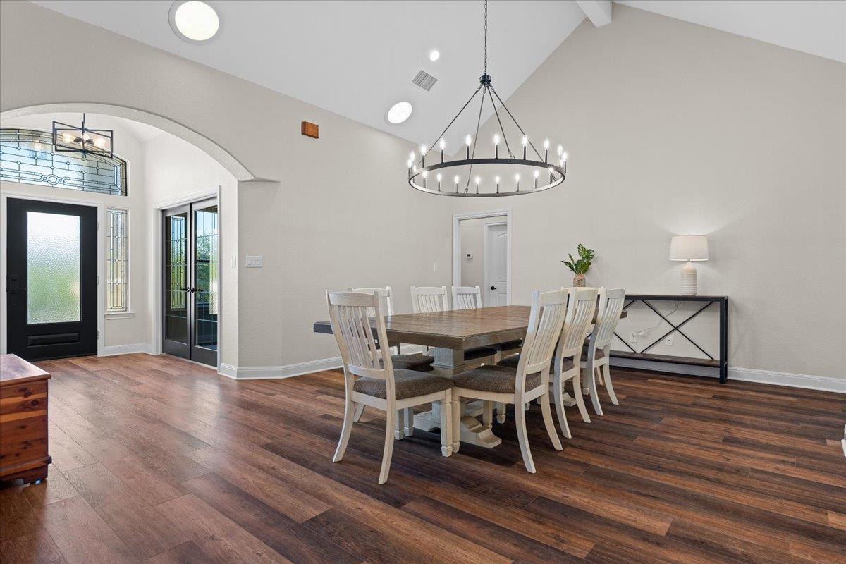 10621 W Cave Loop, Dripping Springs, TX 78620