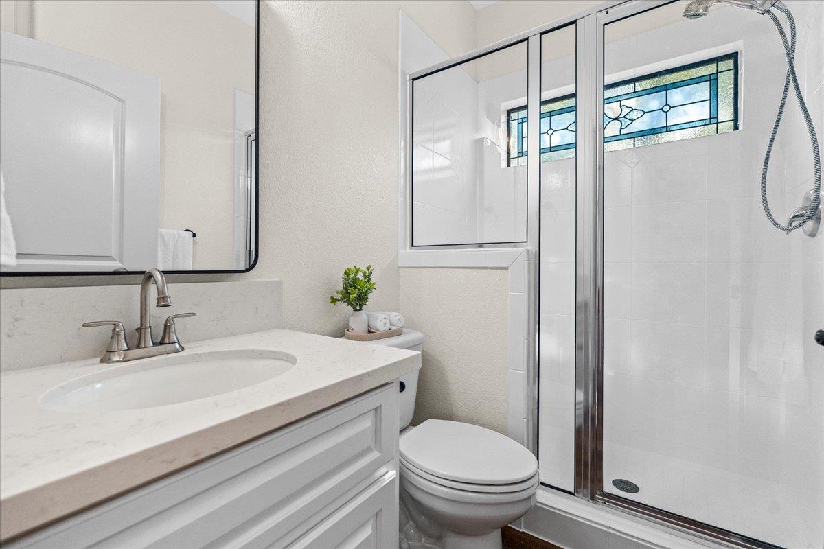 10621 W Cave Loop, Dripping Springs, TX 78620