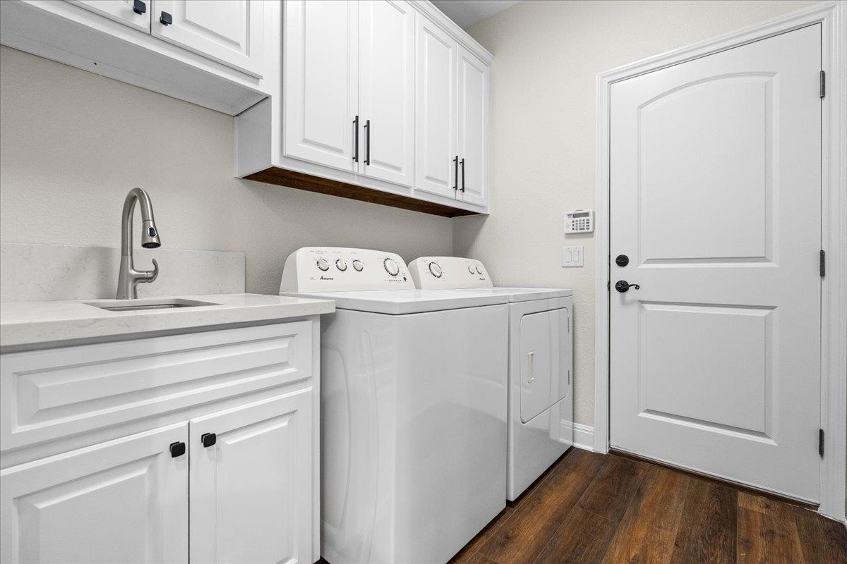 10621 W Cave Loop, Dripping Springs, TX 78620