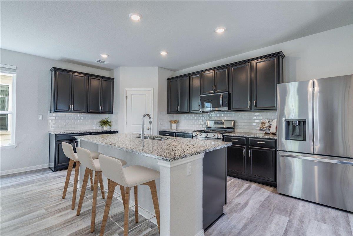 147 Sawtooth Mountain Way, Dripping Springs, TX 78620