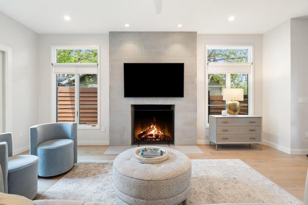 2116 Clifton St, Austin, TX 78704